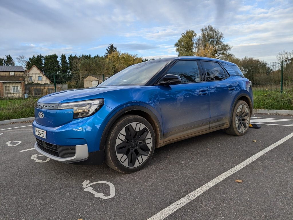 découvrez comment ford et octopus energy s'associent pour offrir 3 ans de recharge à domicile pour votre véhicule électrique. profitez d'une solution pratique et économique pour recharger votre voiture tout en contribuant à un avenir durable.