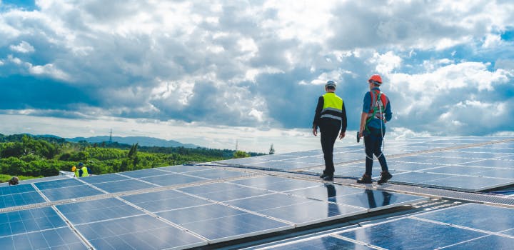 découvrez les dernières tendances et performances du secteur de l'énergie solaire en france pour le premier trimestre de 2023. analyse complète des installations, des innovations et des perspectives de croissance du marché des panneaux solaires.