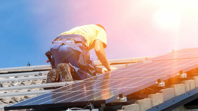 d&eacute;couvrez maprimer&eacute;nov', votre solution pour financer vos projets de r&eacute;novation solaire. profitez des aides et subventions pour am&eacute;liorer l'efficacit&eacute; &eacute;nerg&eacute;tique de votre habitat tout en r&eacute;duisant votre facture d'&eacute;nergie. faites le choix d'une &eacute;nergie durable et &eacute;conomiquement avantageuse d&egrave;s maintenant !