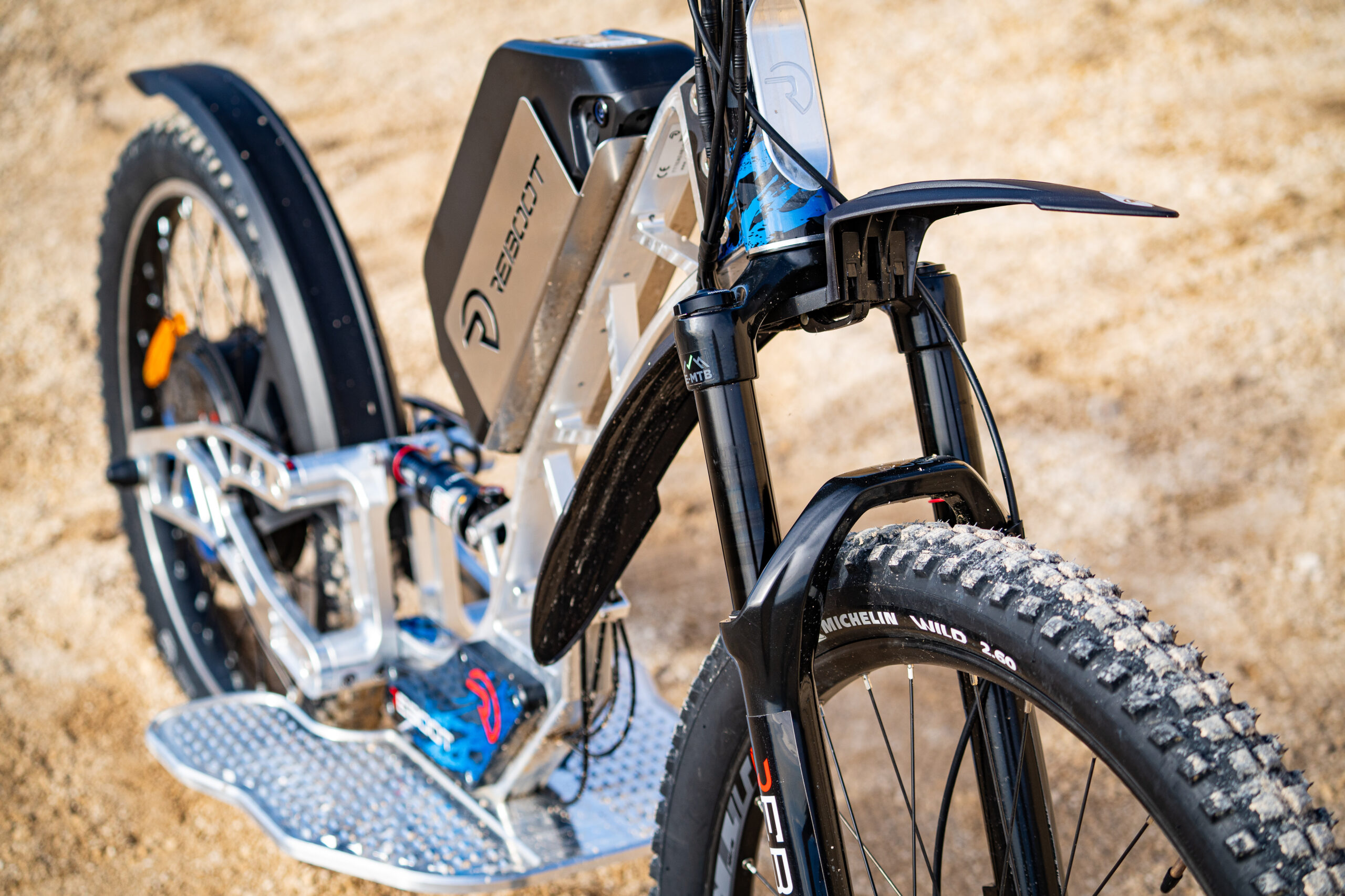 d&eacute;couvrez comment le surdimensionnement peut impacter l'autonomie de vos syst&egrave;mes. optimisez vos ressources et am&eacute;liorez l'efficacit&eacute; de vos projets gr&acirc;ce &agrave; nos conseils pratiques.