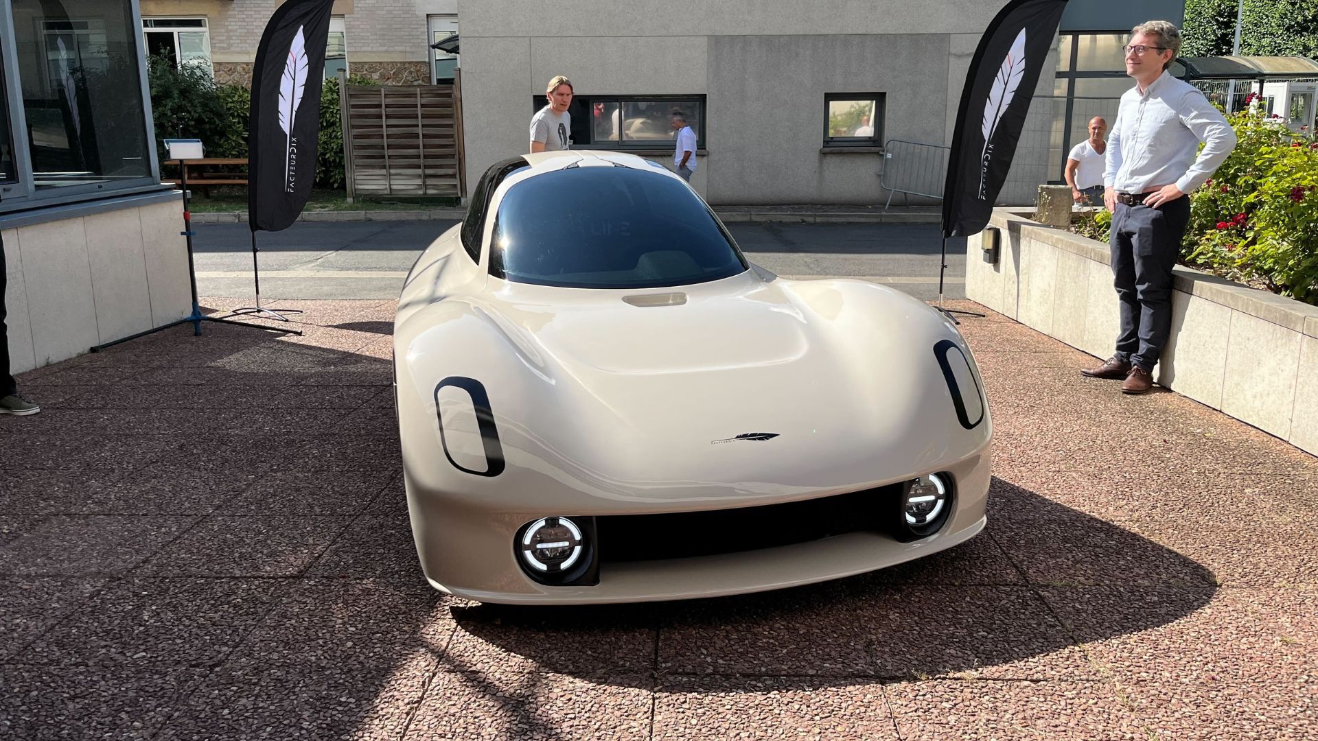 découvrez comment surdimensionner votre autonomie pour maximiser votre indépendance et votre efficacité. apprenez des stratégies pratiques et des conseils pour développer vos compétences et améliorer votre qualité de vie.